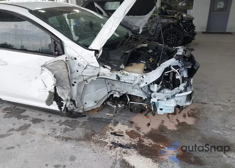 2017 Ford Focus Se z USA, uszkodzony, nr VIN 1FADP3F2XHL309532